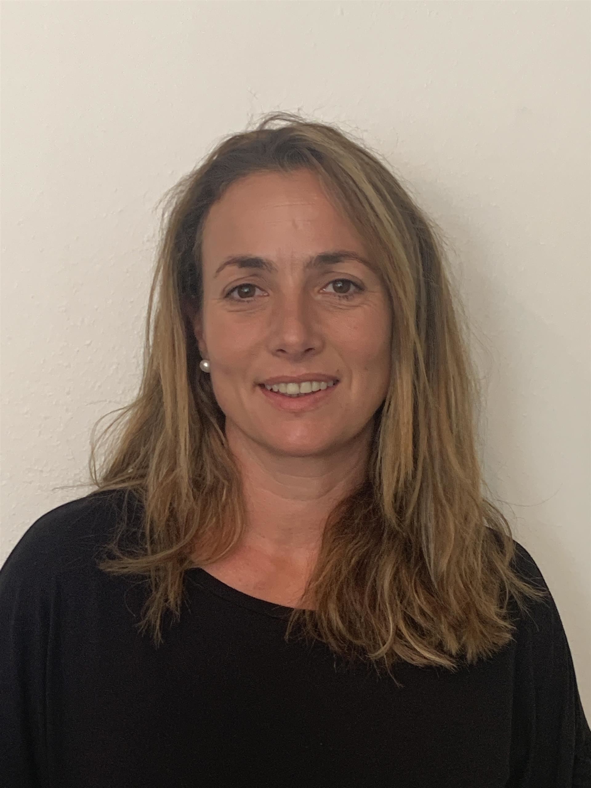 Mrs. Elisa Esteban Mrs. Elisa Esteban